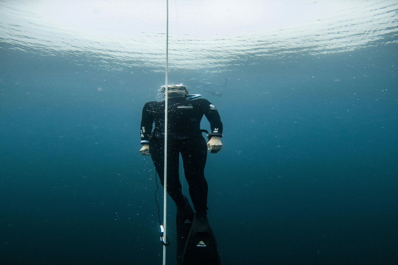 Mastering the Valsalva and Frenzel Maneuvers for Spearfishing - spearfishing equalization maneuvers
